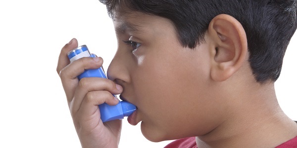 boy with inhaler