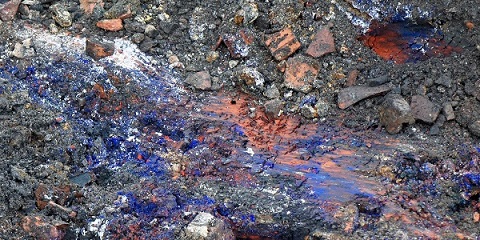 'Berlin blue', a poisonous cyanide compound, hydrocyanic acid, in the subsoil of the construction site for residential buildings